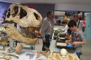 Le Monde des dinosaures